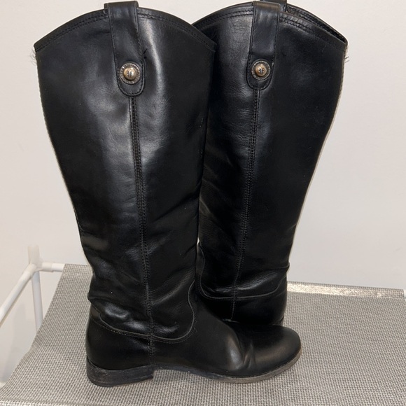 Frye Women’s Boots, Size 6 - Picture 5 of 10